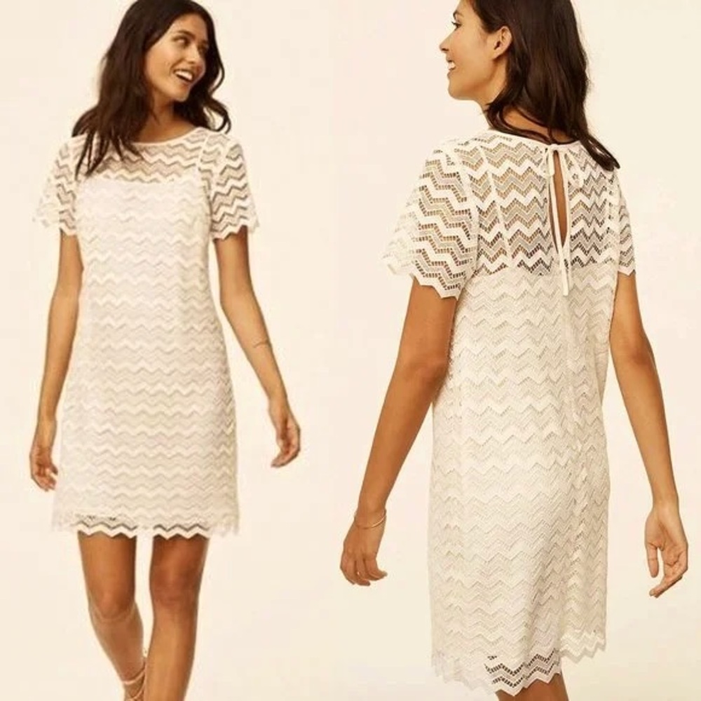 ANN TAYLOR Size 0 Loft mini chevron Ivory dress